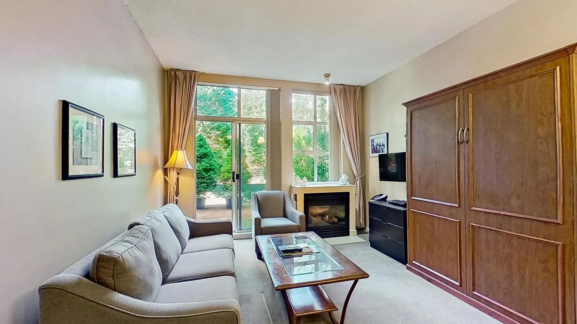 Siri suite at Glacier Lodge Whistler