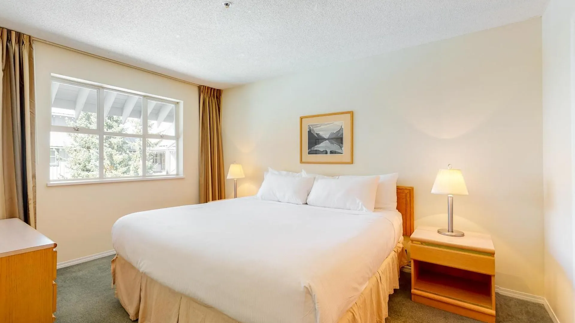 Glacier Lodge Whistler