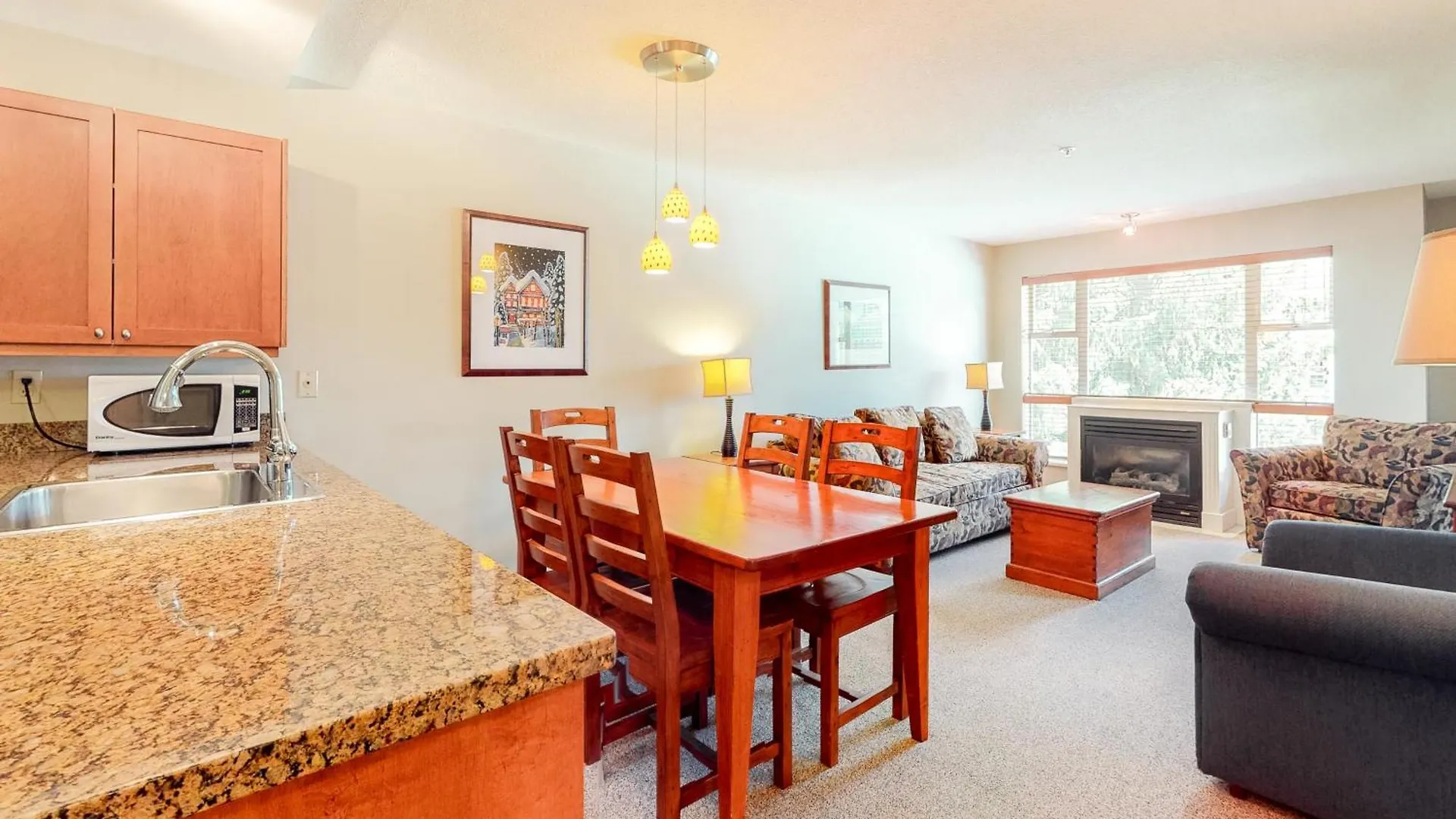 Siri suite at Glacier Lodge Whistler Appartement