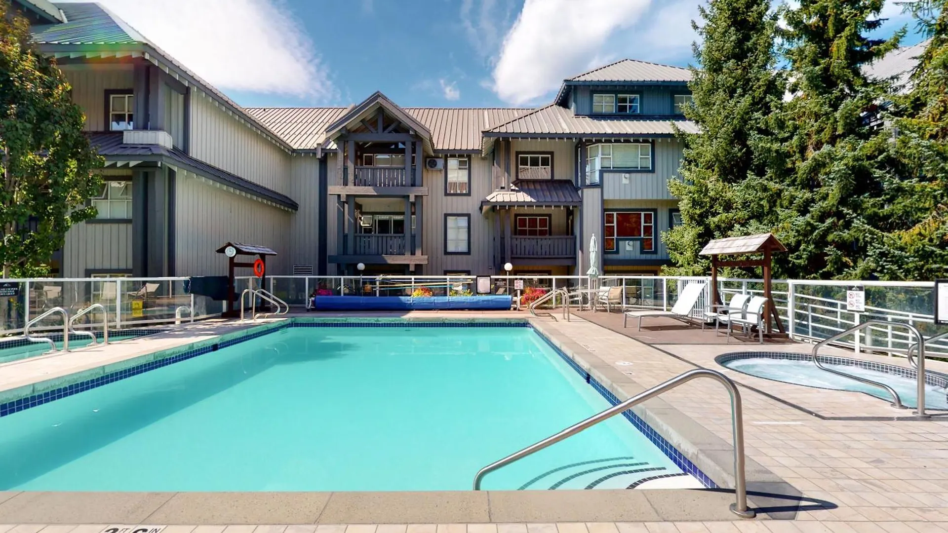 Glacier Lodge